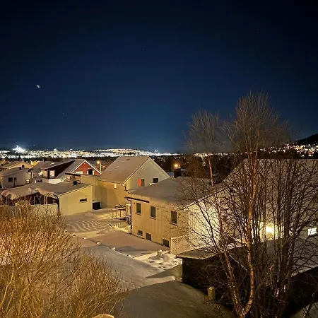 דירה In Tromsdalen טרומסה